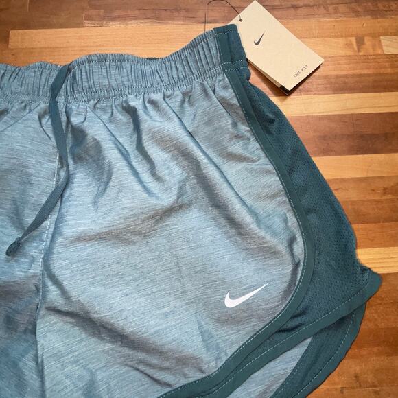 Nike Dri-Fit Tempo Womens Running Shorts deep jungle small - Picture 5 of 9